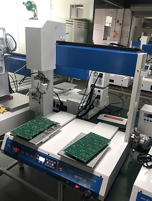 Podwójny stolik 250x300mm Automatyczna maszyna do lutowania PCB 0,5S na punkt
