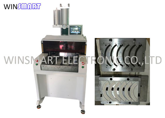 Dobra cena. Flex PCB Punching Machine 380V 220V z niestandardowymi wykrojnikami w Internecie